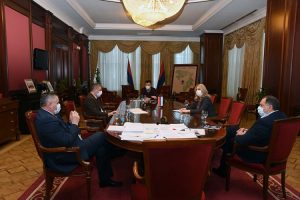 20200402163222_592365