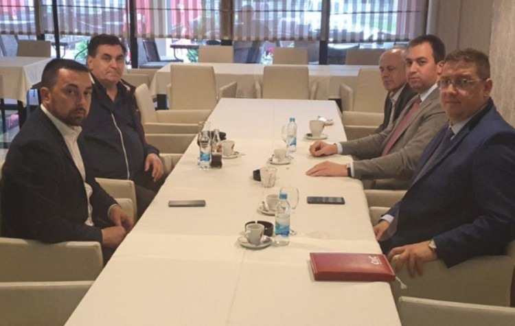 20200608151951_603495