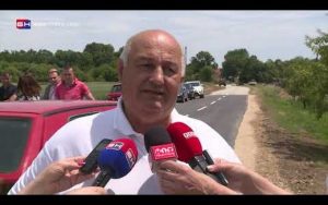 res_1591296817_presvucen-asfaltom-put-izmedu-dvije-slatine