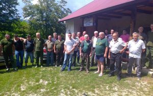 117445021_10220448441775094_9177576304525953556_n