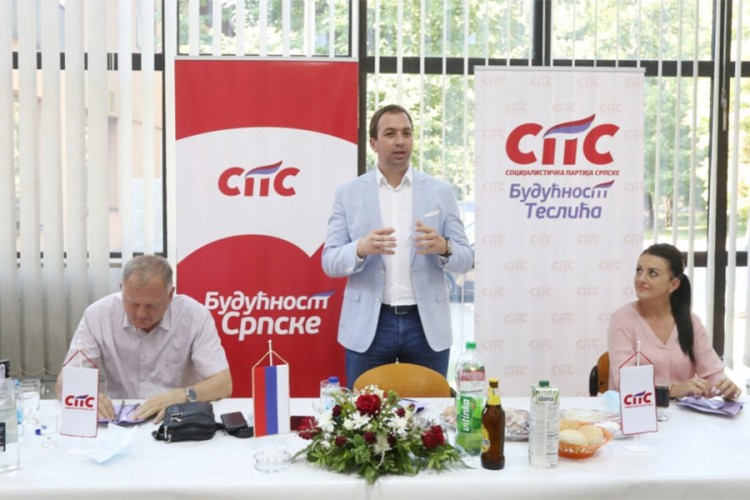 20200802180518_613878