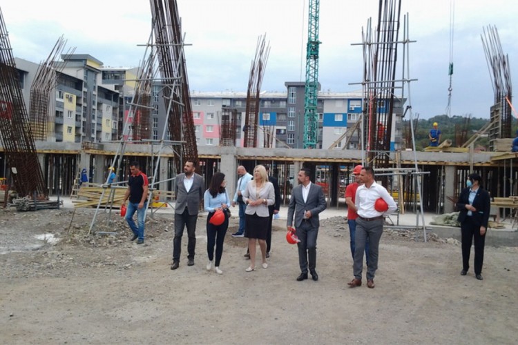 20200922162507_622634