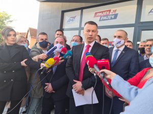 res_1602949319_dns-se-pozdravio-sa-dodikom-vise-nismo-zajedno-video