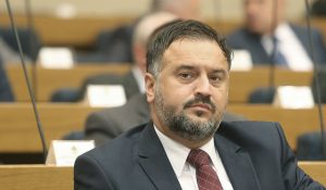 res_9374772d37833e67fbf6b73488d15f72