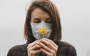 maska-korona-miris