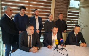 res_1608061253_us-sds-sp-dns-i-ndp-potpisali-koalicioni-sporazum-u-stanarima