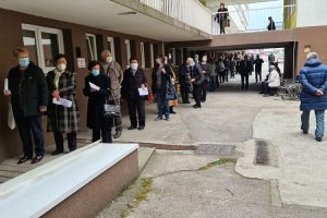 20210412152459_656301