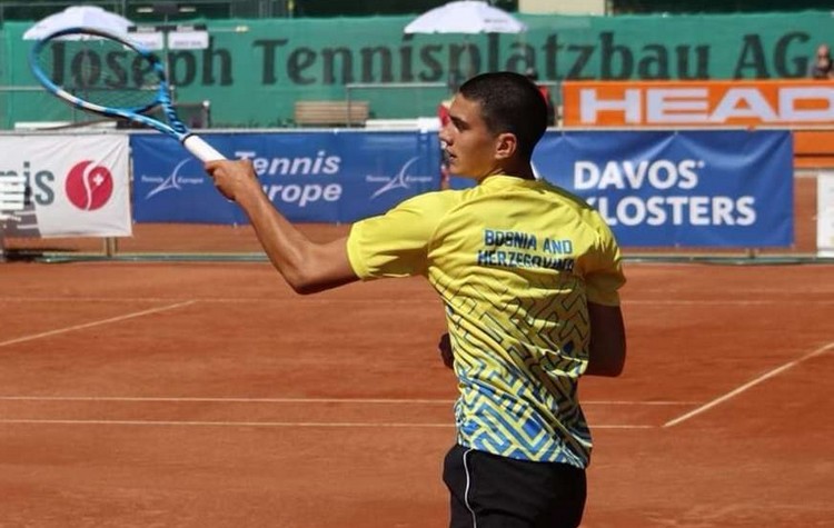 Vladan-Tadic-872x610