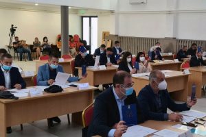 20210916125359_681296