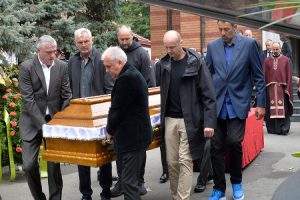 20210921134324_682105