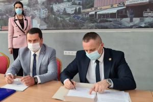 20211022144455_687618