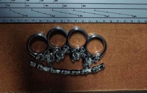 NOVI DETALJI NAPADA NA BANJALUČANE I POLICIJU: Huligani iz Teslića bili drogirani i naoružani