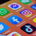 Pao Facebook, problemi i na Instagramu