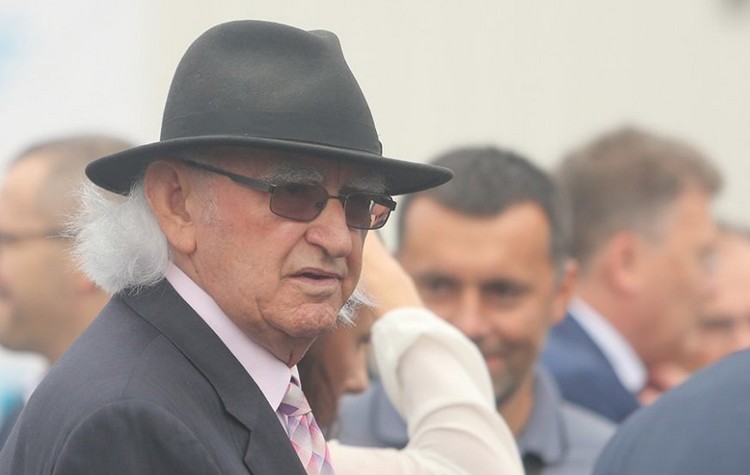 Slobodan-Pavlovic-pavlovic-banka-01-872x581