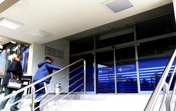 fond-zdravstvenog-osiguranja-foto-G-SURLAN-5-872x581