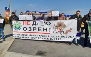 res_1647084746_ako-ozrencu-udaris-na-kucni-prag-nece-biti-dobro-video