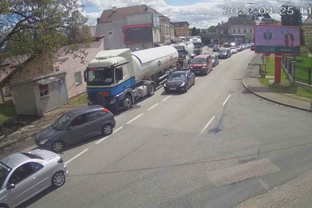 20220425122210_715655