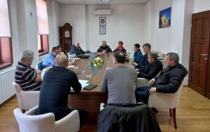 IMG-33ba50385a67fc0d1be8dcde5a5b298f-V