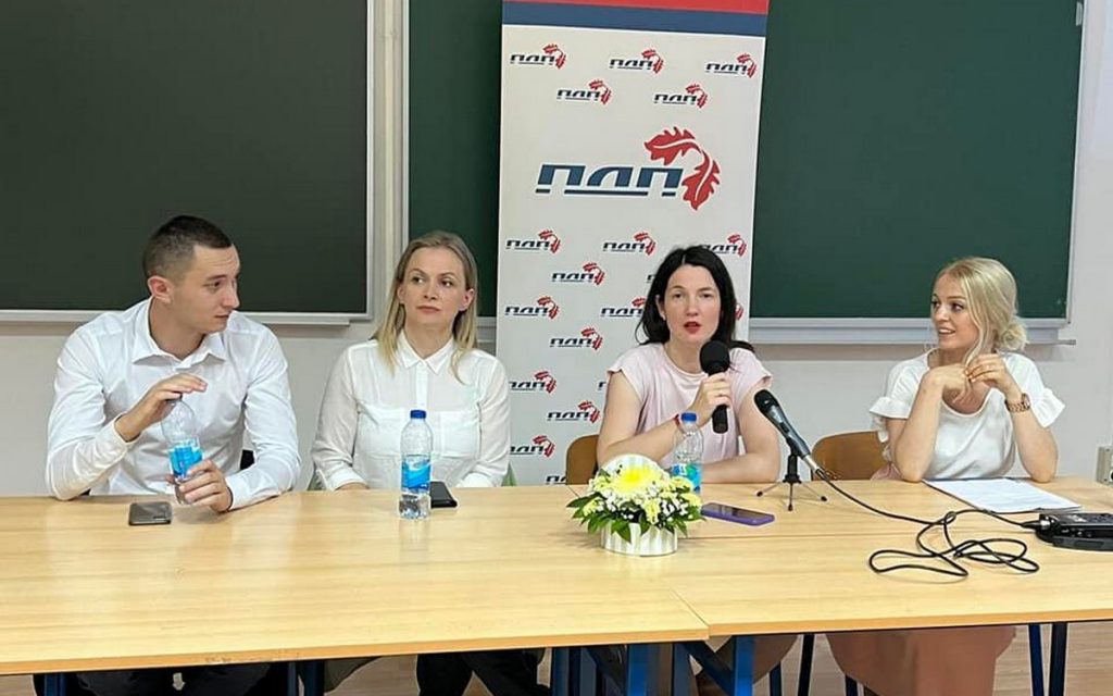 287599756_323478783306999_7620296834117644809_n