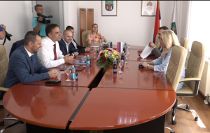 Screenshot_2-13-768x434