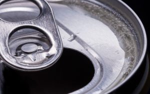 limenka-gazirana pića