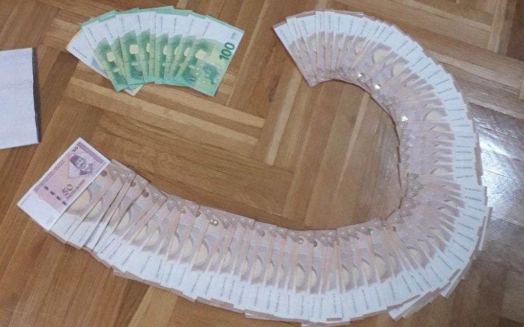 20230518112300_772399