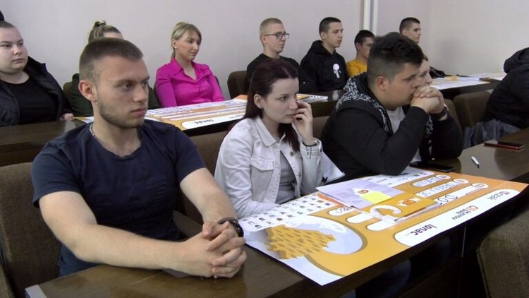 4.5.2023.-Doboj-omladinska-banka-za-novosti.mp4_snapshot_00.04.977-768x432