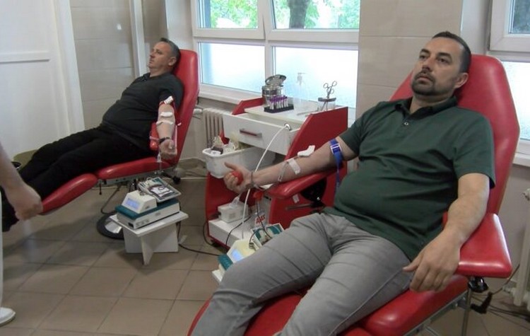 15.6.2023.-Akcija-darivanja-krvi-povodom-dana-grada-za-novosti.mp4_snapshot_00.30.000-768x432