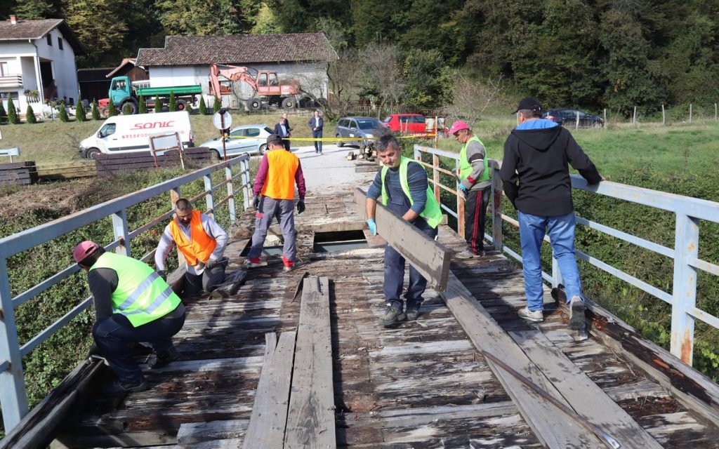 393457783_320960773855463_3691829238318558874_n