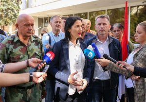 pres-foto-Narodni-front-1-872x610