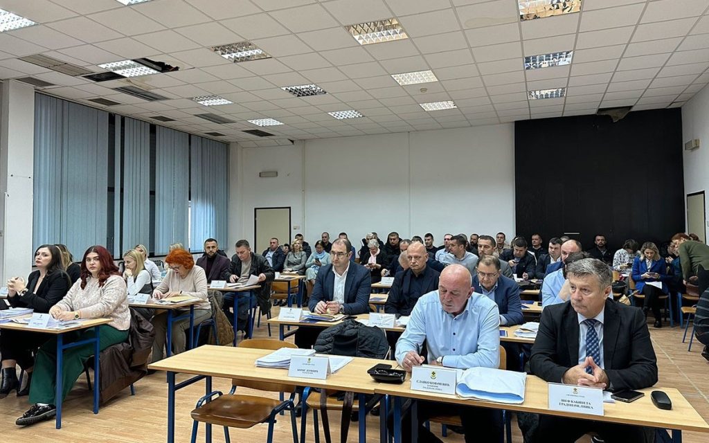 20231122163717_801353