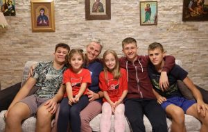 Marliz-van-Hofen-i-njena-djeca-foto-Mirjana-Ribic-872x610