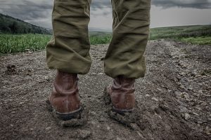 boots-3882587_1280