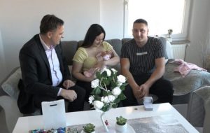 00051.MTS_snapshot_00.00.330-768x432