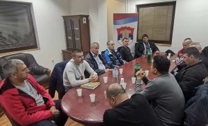 429118735_916327943465552_4116146179386654629_n