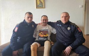 lazo-grabovac-i-policajci-iz-Broda-872x610