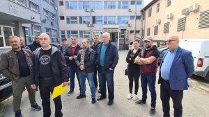 113735b6adb2fd9cad603cb6dbbc3398_XL