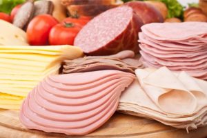 salama-suhomesnate prerađevine