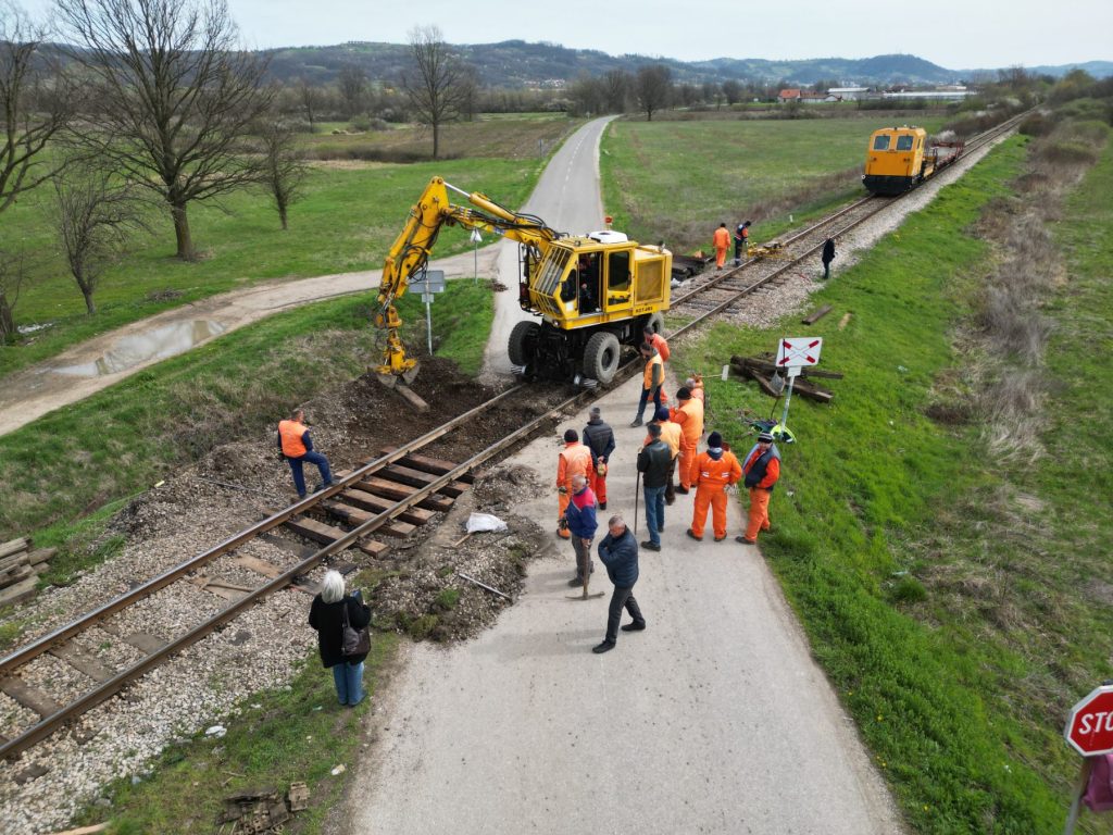 434139442_921368479782521_3728535290270133512_n