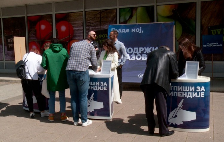 res_1713635270_doboj-peticija-za-ponovno-uvodenje-stipendija