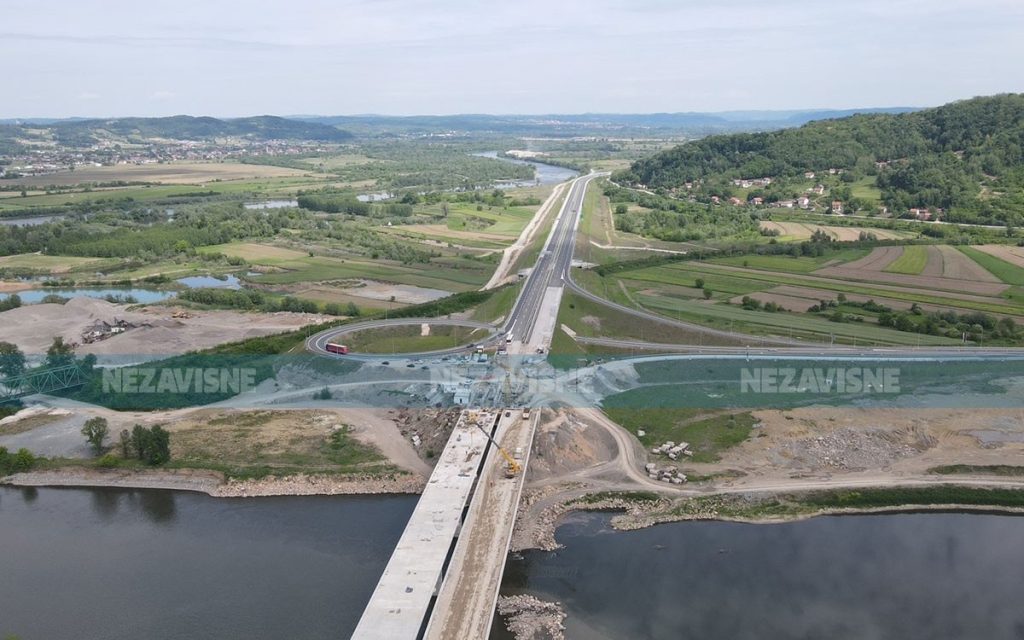 20240507162900_832825