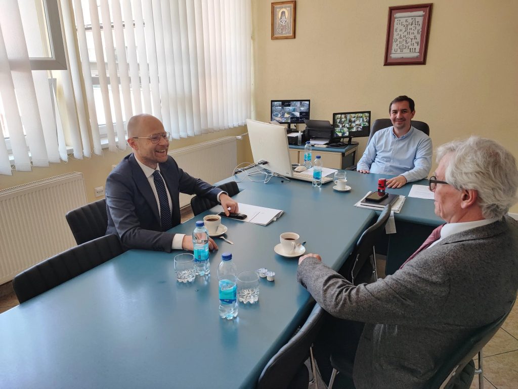 445104418_966399991938422_4110638310441163532_n