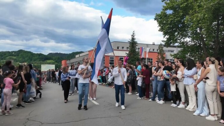 TESLIC-MATURA-1-6.mp4_snapshot_00.08.713-1-768x432