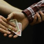 Dobojskim inspektorima po godinu dana zatvora zbog mita