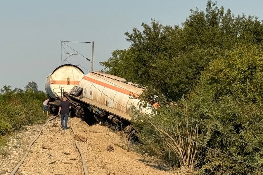 455112102_1008925774360124_2832999724303846382_n