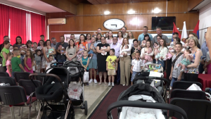 Derventa-bebe-simic-naslov-768x432