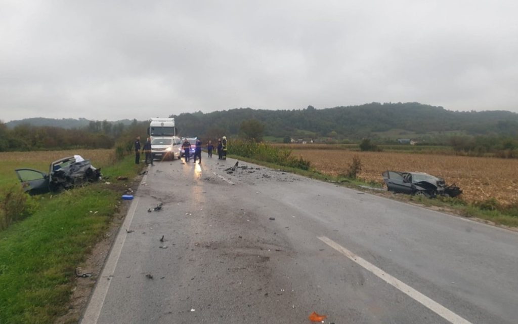 20241003193726_860582