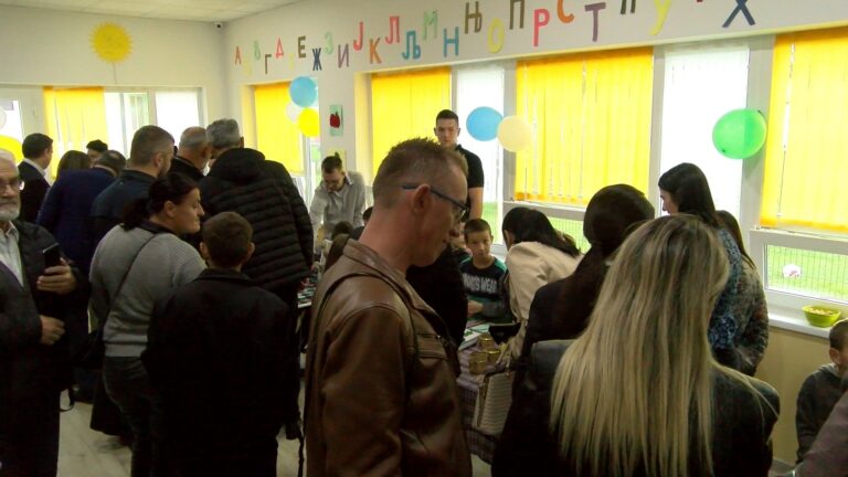 modrica-k3-Obelezena-godisnjica-Dnevnog-centra.mp4_snapshot_02.29.2-768x432