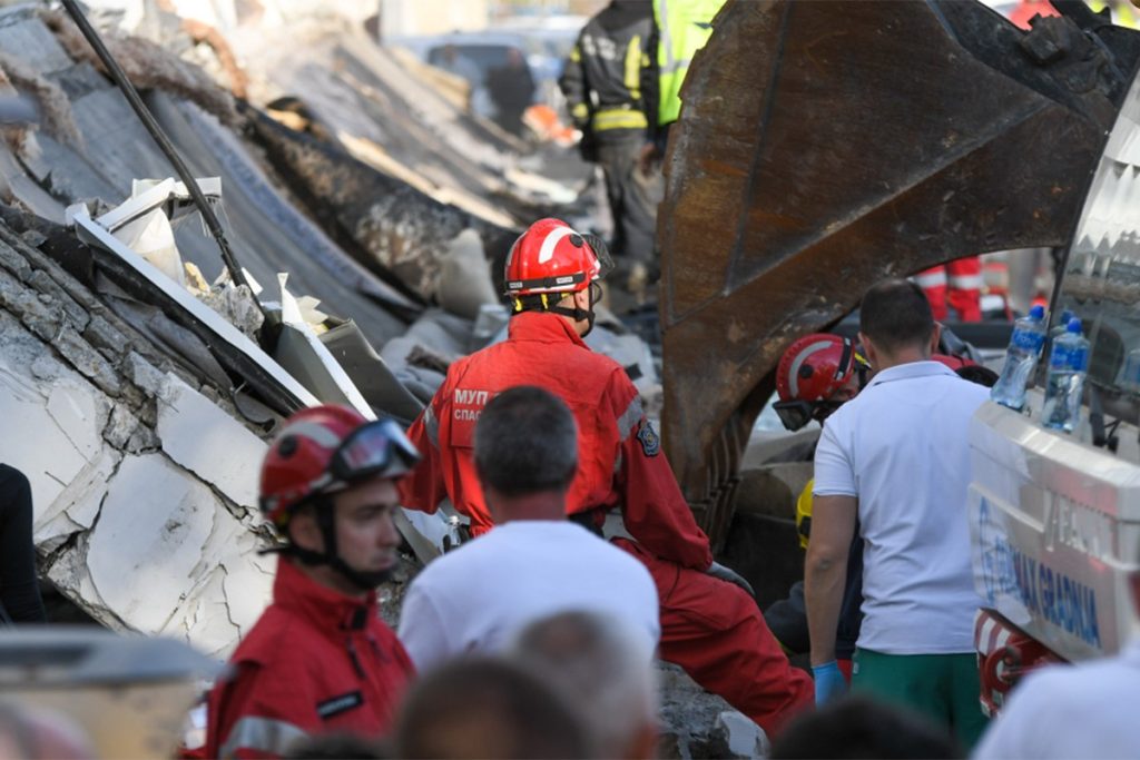 20241102182224_866818