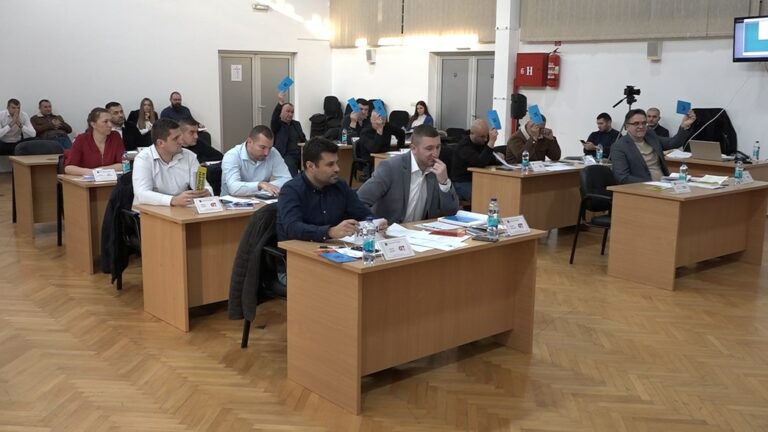 00010.MTS_snapshot_00.02.081-768x432